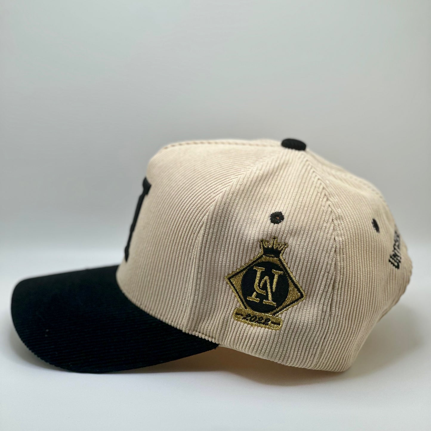 UNTCHBLE AMBITION Cookies and Cream Corduroy SnapBack